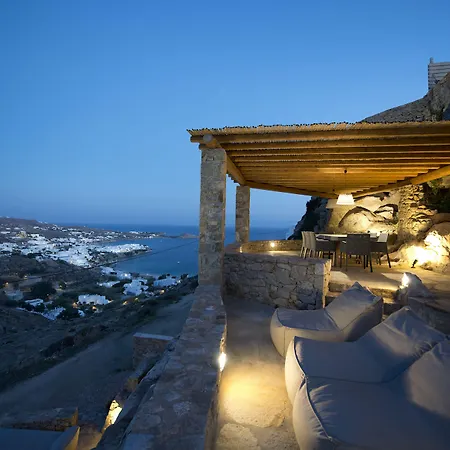 Azurite With Heated Pool By Diles