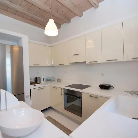 ヴィラ Azurite With Heated Pool By Diles