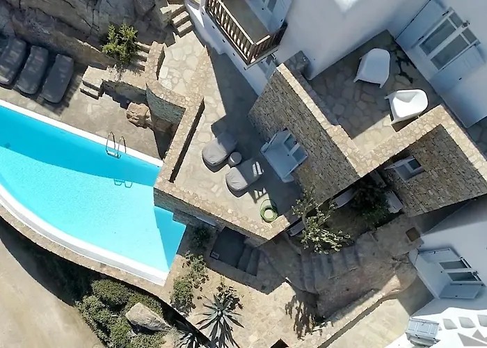 Willa Azurite With Heated Pool By Diles *